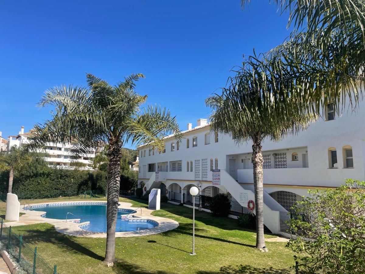 Buena Vista Apartment, 3 Bedrooms Sitio de Calahonda Bagian luar foto