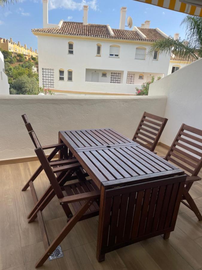 Buena Vista Apartment, 3 Bedrooms Sitio de Calahonda Bagian luar foto